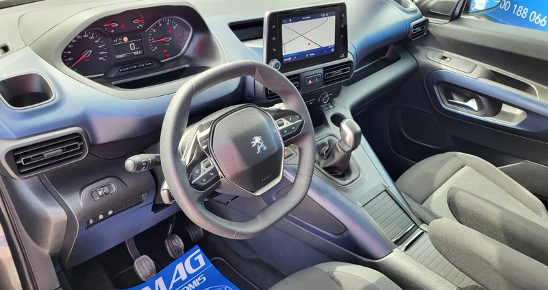 Peugeot Rifter cena 85900 przebieg: 58244, rok produkcji 2018 z Gościno małe 407